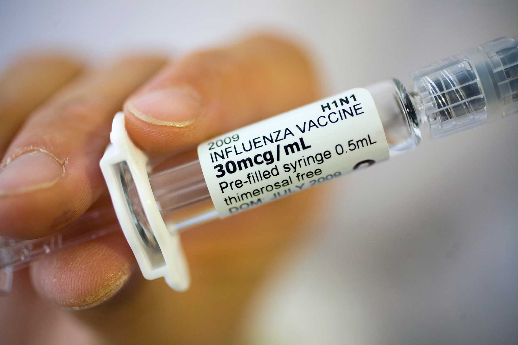 Grip Aşısı Kimlere Ücretsizdir?